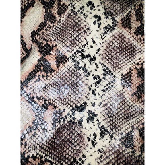 Saks Fifth Avenue‎ Snake Print Tote Bag - 19" Wide & 17" Deep - Picture 2 of 9